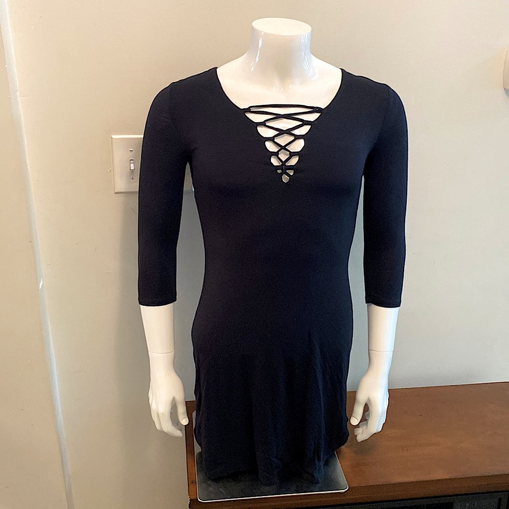 Sexy Black, Tie Front, Size Large, Polly & Esther, Short Length Dress.